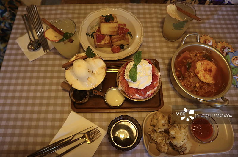 一桌美食图片素材