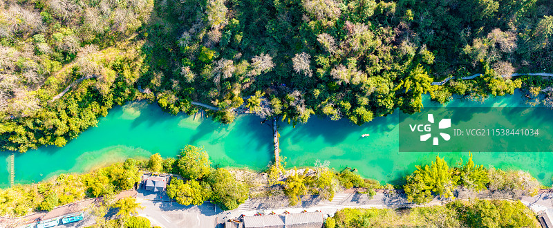 贵州荔波小七孔桥晴天航拍景观图片素材