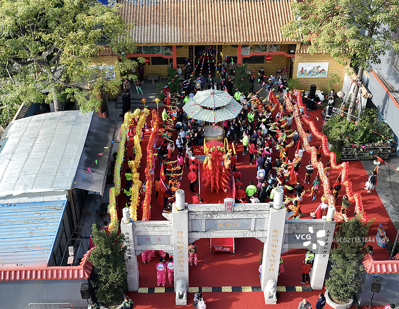 順峰山苏岗龙母庙祈福巡游开光仪式图片素材