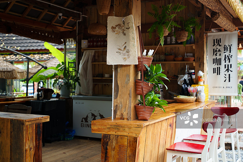 木质小屋咖啡店图片素材