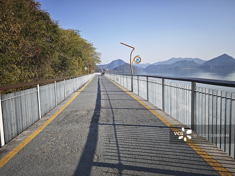 青山湖绿道图片素材