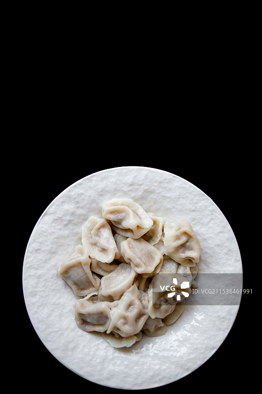 冬至吃饺子图片素材