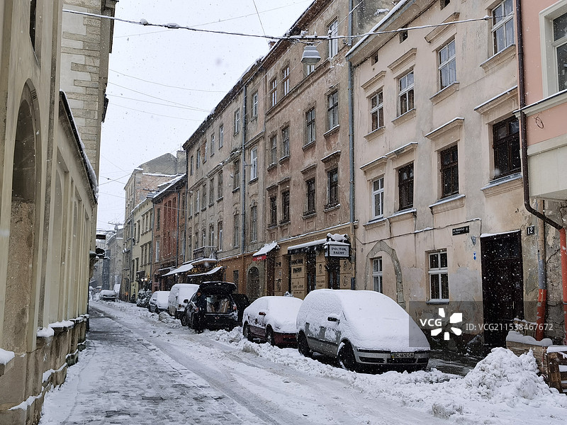 乌克兰利沃夫2021年12月离俄乌战争开始2个月前的街道风景图片素材