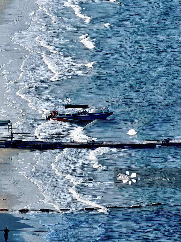 巽寮湾的千层浪图片素材
