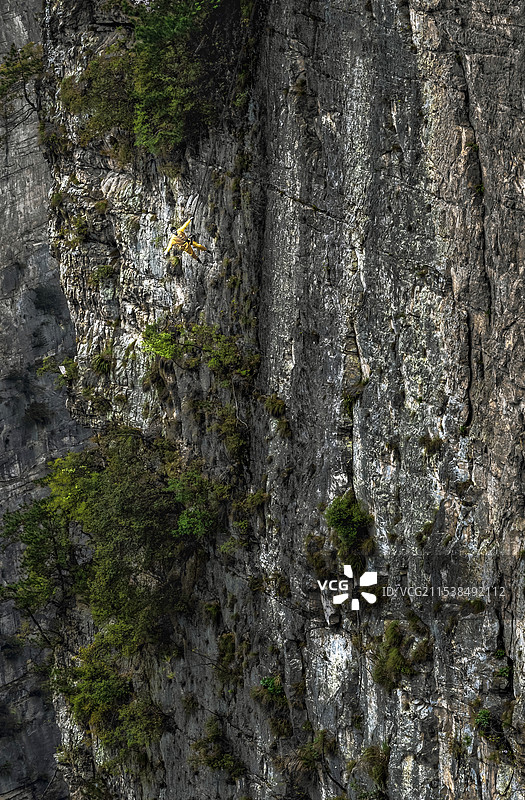 绝壁表演图片素材