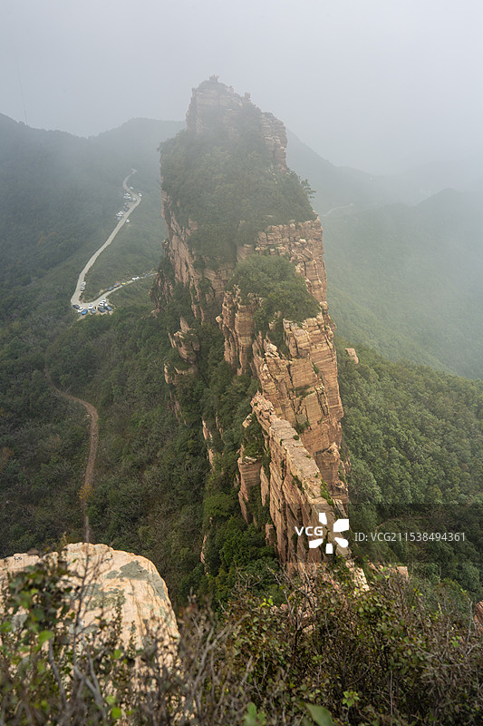 河北赞皇县嶂石岩景区九女峰一米崖图片素材