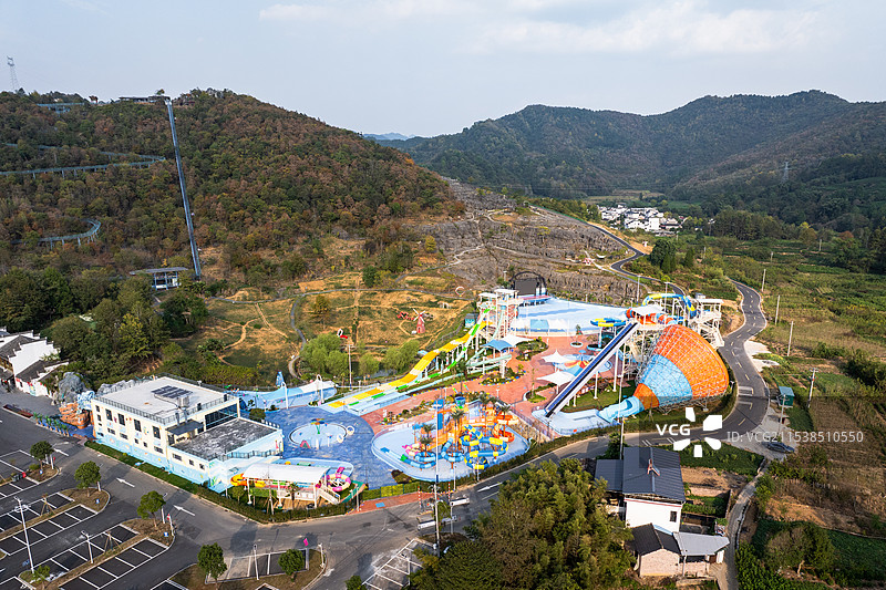 安徽黄山黟县西递石林风景区游乐园航拍图片素材