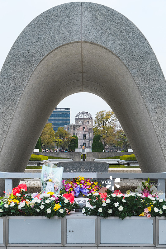 日本广岛和平纪念公园原爆穹顶遗址战争纪念碑图片素材