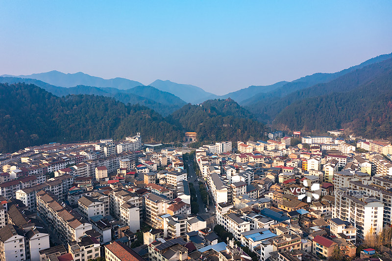 航拍湖南株洲炎陵县城景观图片素材