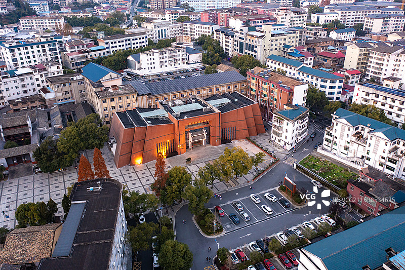 航拍湖南株洲炎陵县城景观图片素材