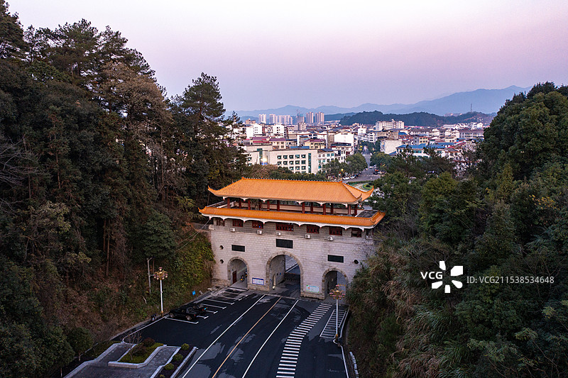 航拍湖南株洲炎陵县城景观图片素材