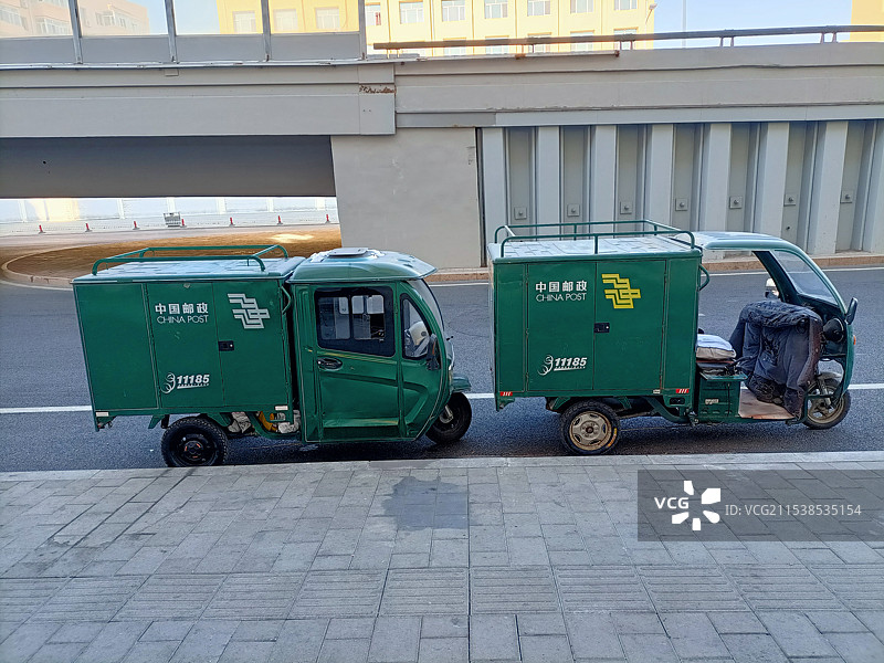 快递配送车图片素材