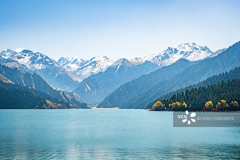 新疆天山天池图片素材
