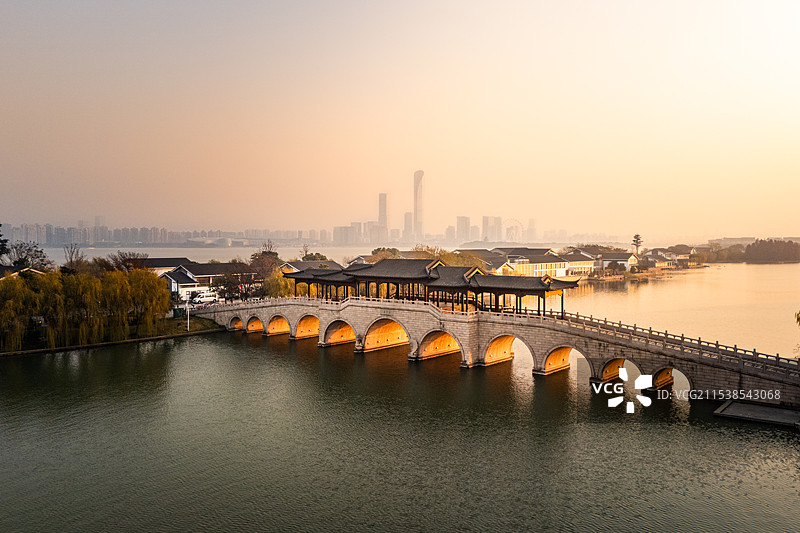 苏州金光穿洞李公堤图片素材