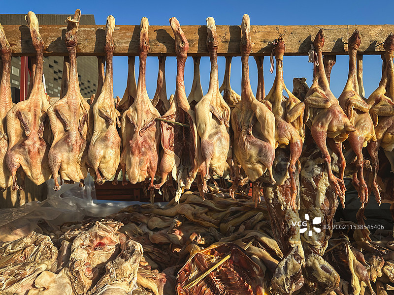 《车载传统风味：凉晒鸭子售卖》图片素材