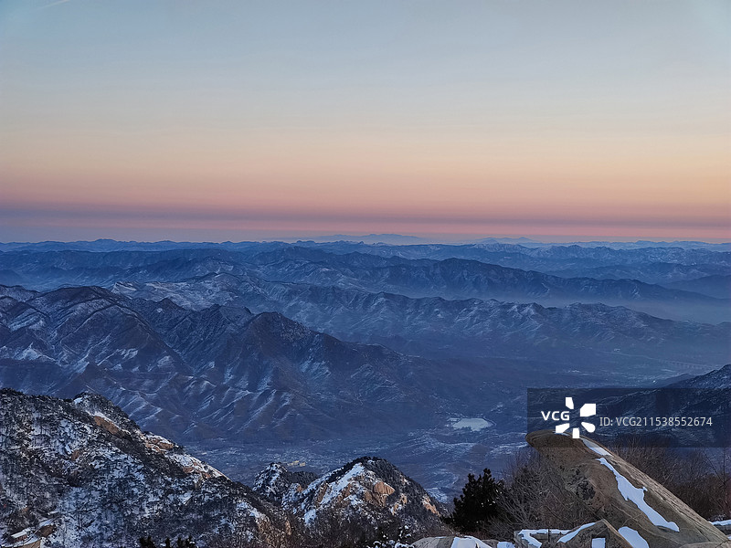 冬天泰山雪景，泰山日出（玉皇顶）图片素材