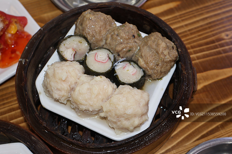 海南海口老爸茶早茶丸子特写图片素材