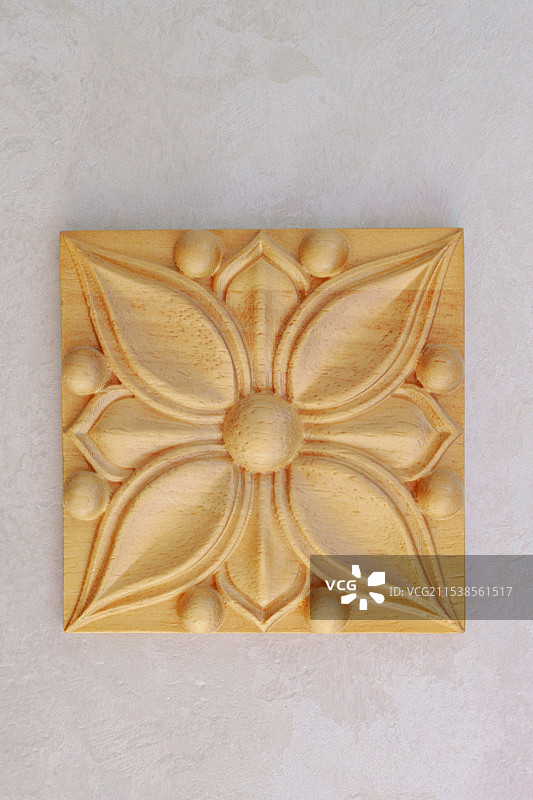 木制雕花装饰图片素材