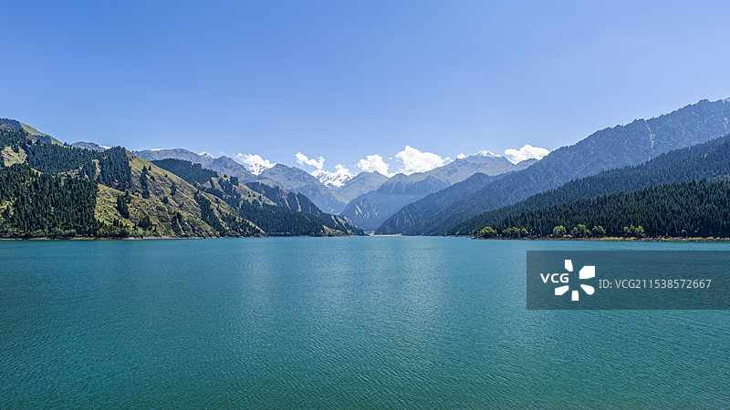 天山天池图片素材