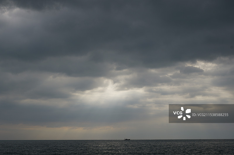 At World's End图片素材