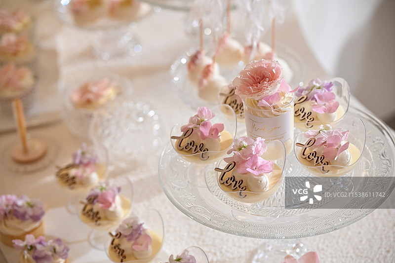 婚礼庆典甜品台图片素材