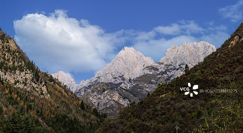 东方伊甸园 醉美扎尕那图片素材