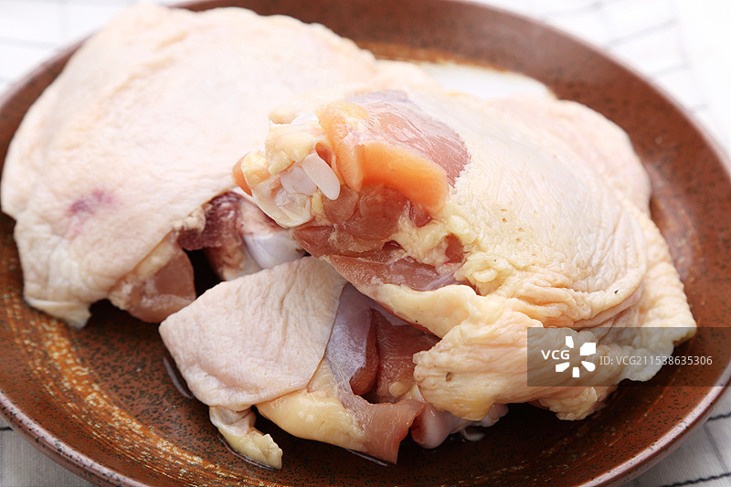 新鲜鸡腿肉图片素材