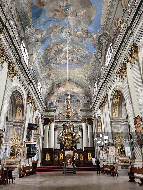 乌克兰利沃夫2021年12月离俄乌战争开始2个月前的街道风景图片素材