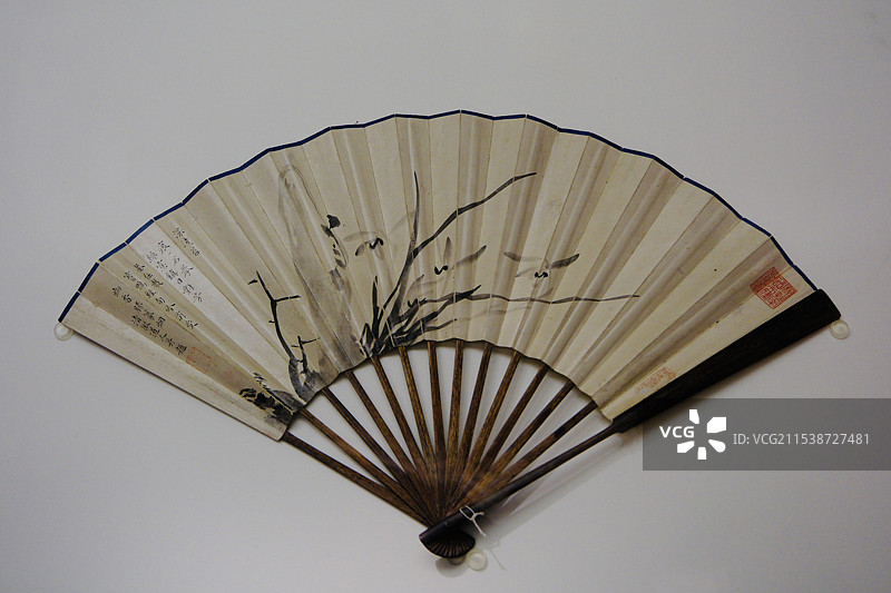 清墨兰图折扇图片素材
