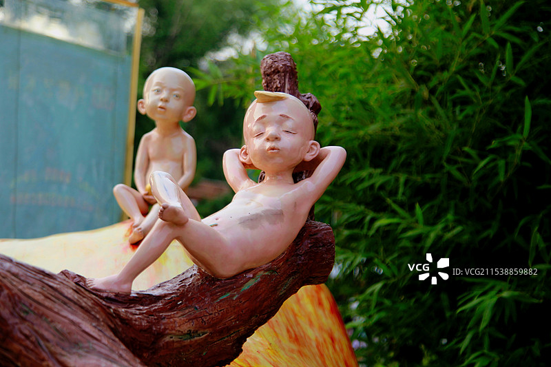 北京798艺术中心的雕塑图片素材