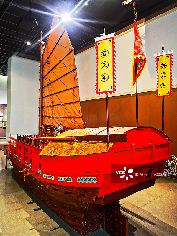 粤剧红船（船上表演粤剧文化）图片素材