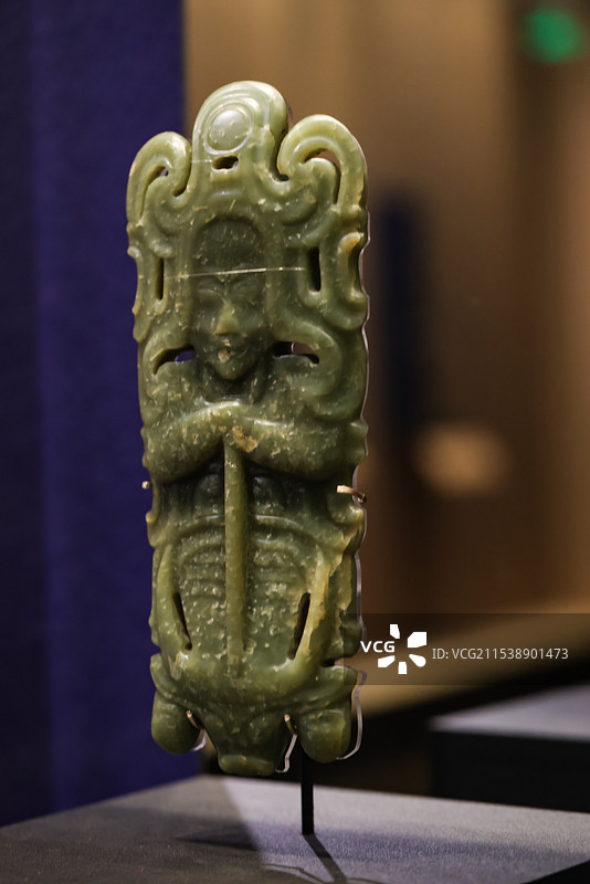 故宫博物院文明先锋凌家滩文化玉器展玉祖神像新石器时代红山文化图片素材