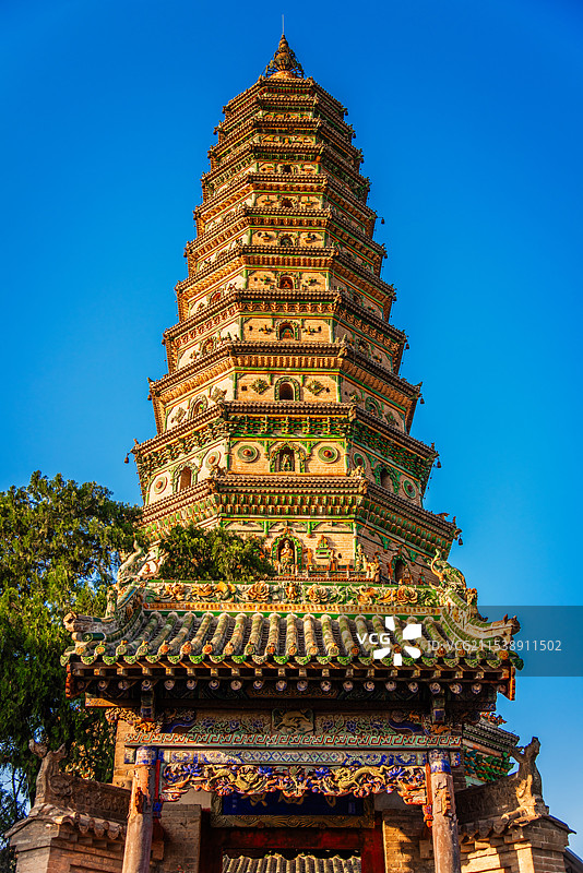 山西临汾洪洞广胜寺飞虹塔图片素材