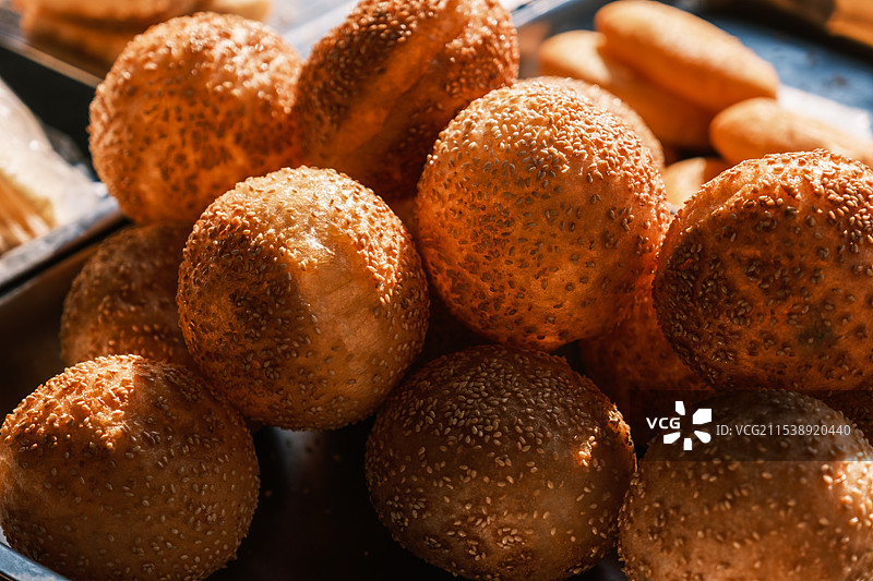 大饼油条和麻团图片素材