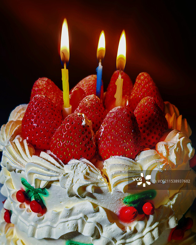 生日蛋糕和派对蛋糕图片素材