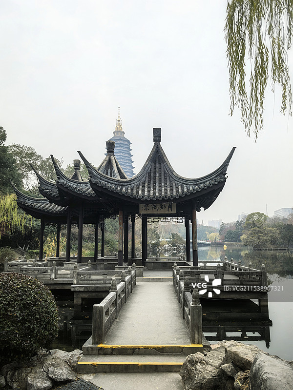 红梅公园三连亭图片素材