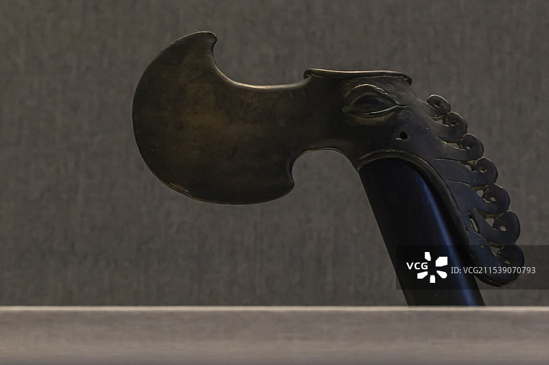 铜斧 巴克特里亚·马尔吉亚纳文化时期 阿富汗图片素材