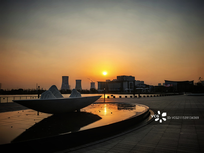 剪影日落西下图片素材