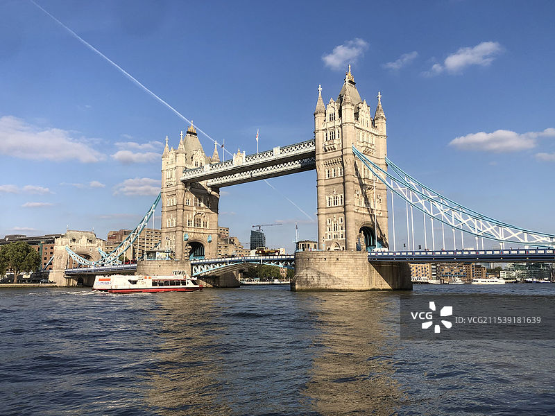 英国伦敦金融城和伦敦塔桥图片素材