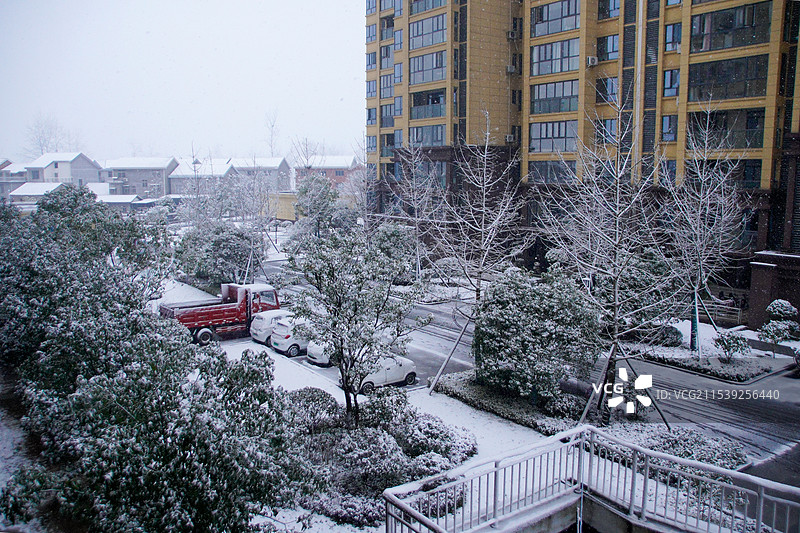 冬日雪景小区景观图片素材