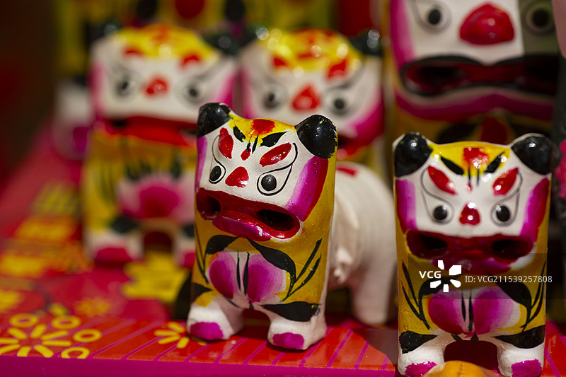 非遗中国传统节日春节山东泥叫虎图片素材
