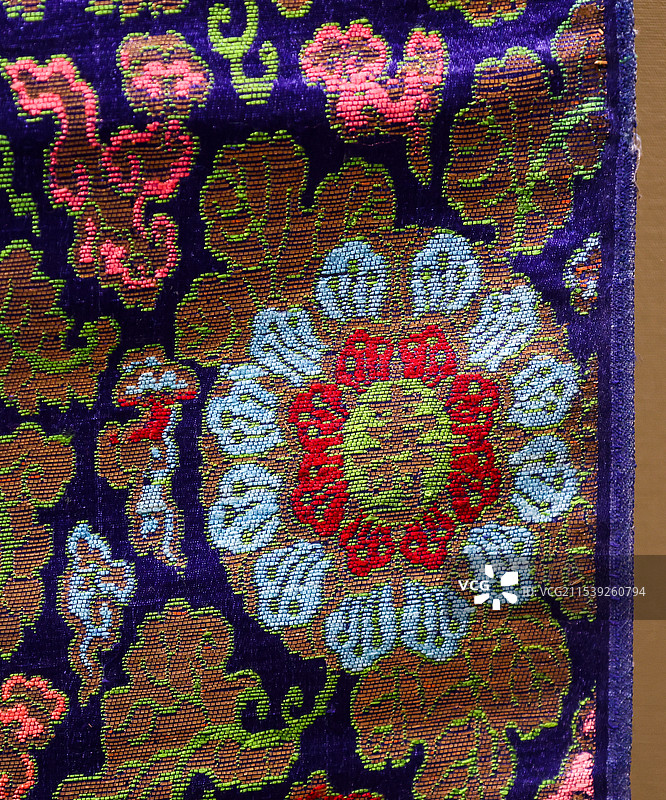 蓝地芙蓉宝相莲纹妆花缎清华大学艺术博物馆丝绣华章织绣部分图片素材