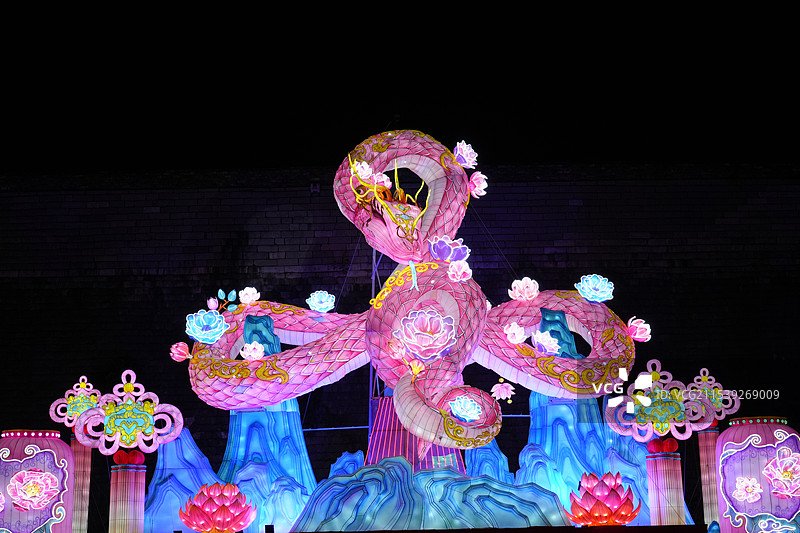 南京老门东蛇年灯会图片素材