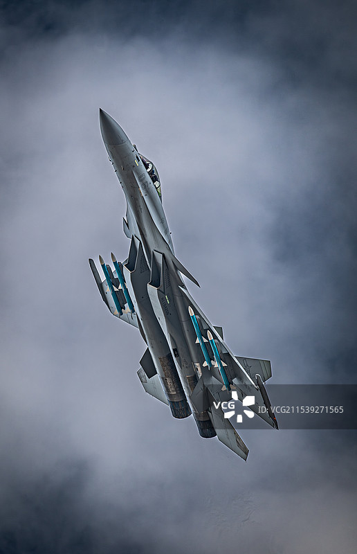 珠海航展-歼15图片素材
