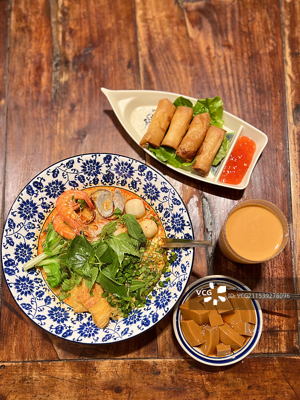 泰国美食船粉餐厅图片素材