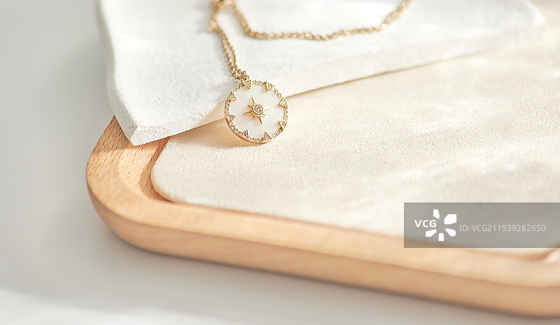 项链场景展示图片素材