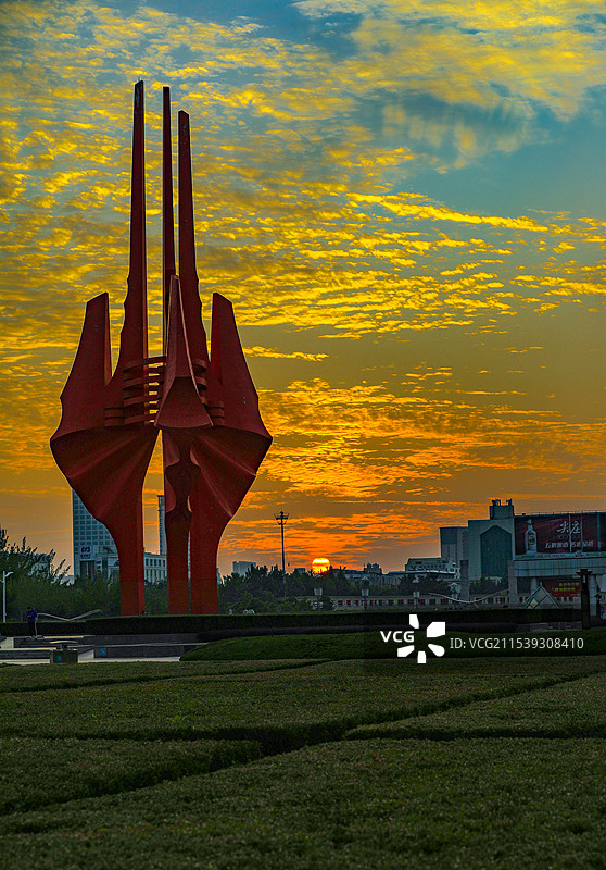 临沂人民广场日出图片素材