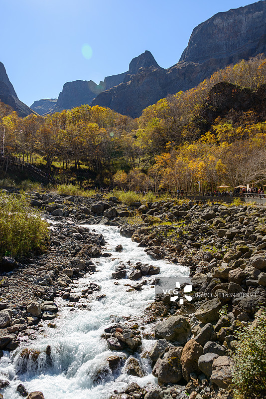 吉林延边州长白山北坡景区通天河图片素材