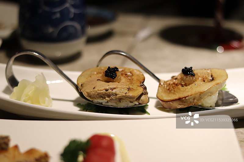 鹅肝寿司图片素材