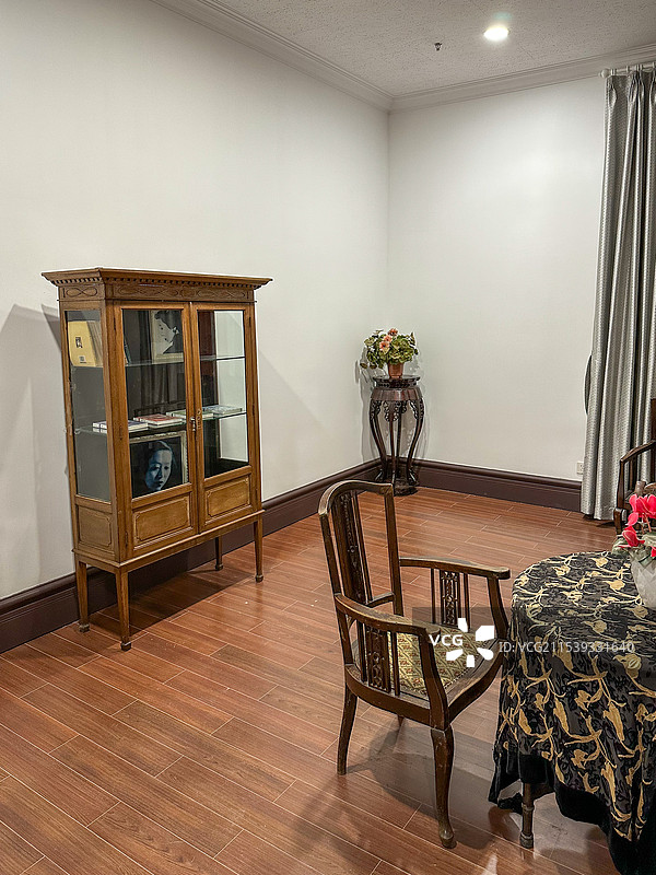 张爱玲故居 张爱玲书屋 麦根路 花园别墅图片素材